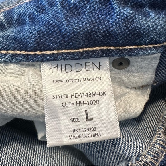 HIDDEN Heavy Fray High Rise Mom Short (Size:Large) - Picture 10 of 11